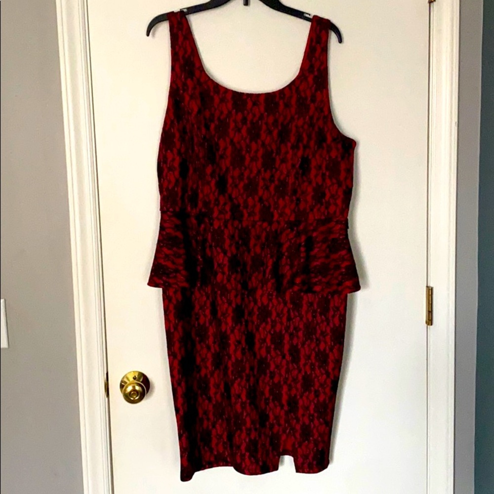 Red and black cocktail dress size 14